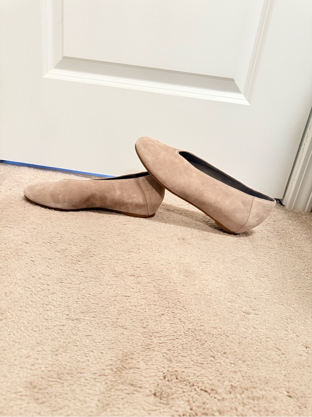 Eileen Fisher Beige Suede Ballet Flats Women’s 9